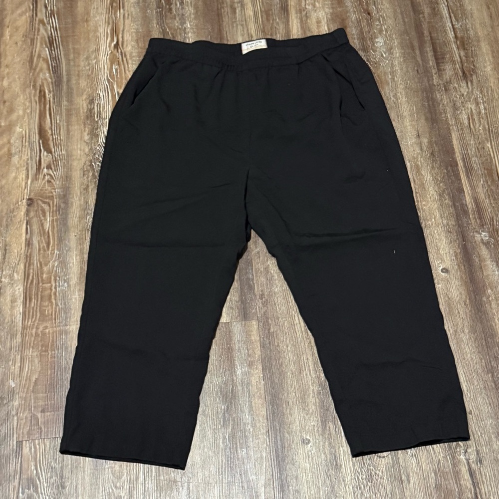 Marine Layer Allison Pants Women's Medium Re-Spun Black Capri Lightweight Pul On
